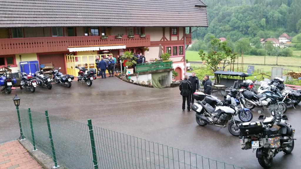 Waeldebauernhof Hotel Gutach Luaran gambar